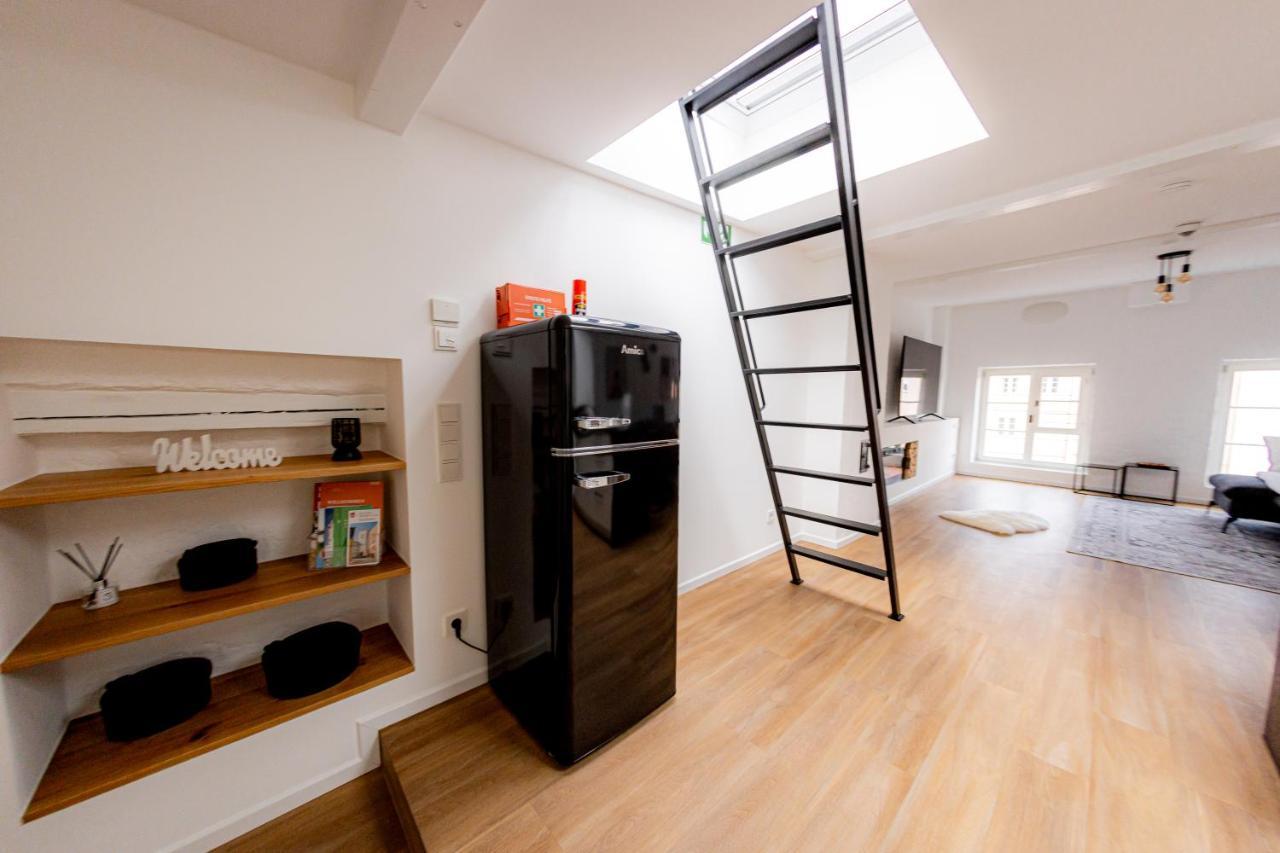 Highlight Am Stadtplatz Muehldorf - C4S Come4Stay - 2 Zimmer Wohnung I Bis Zu 5 Gaeste Экстерьер фото