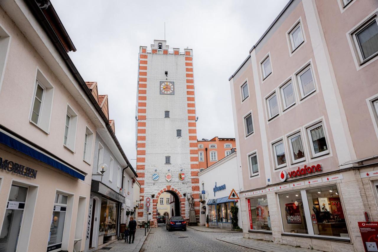 Highlight Am Stadtplatz Muehldorf - C4S Come4Stay - 2 Zimmer Wohnung I Bis Zu 5 Gaeste Экстерьер фото