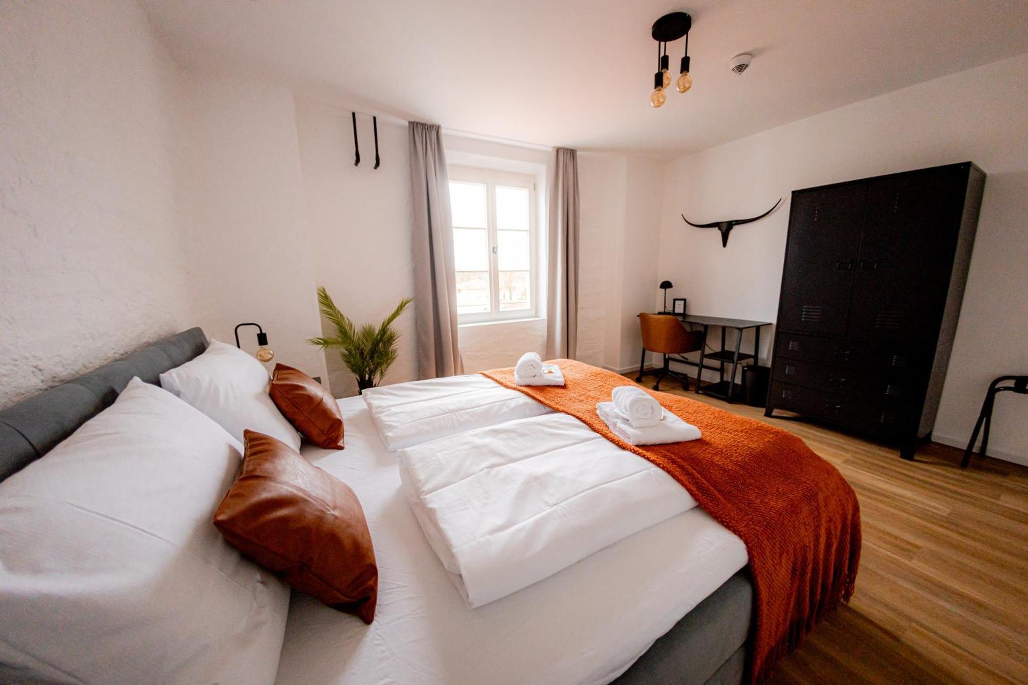 Highlight Am Stadtplatz Muehldorf - C4S Come4Stay - 2 Zimmer Wohnung I Bis Zu 5 Gaeste Экстерьер фото