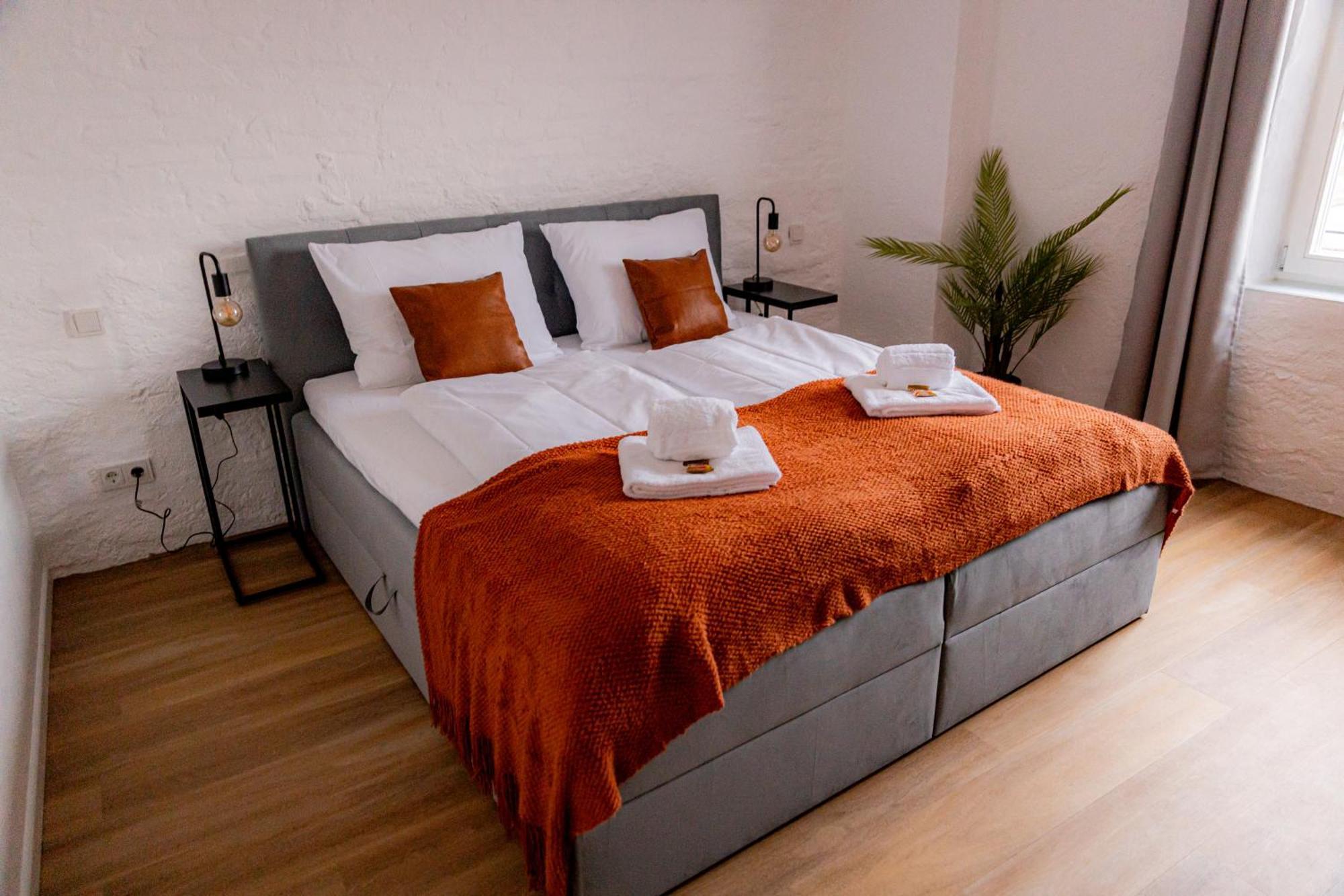 Highlight Am Stadtplatz Muehldorf - C4S Come4Stay - 2 Zimmer Wohnung I Bis Zu 5 Gaeste Экстерьер фото