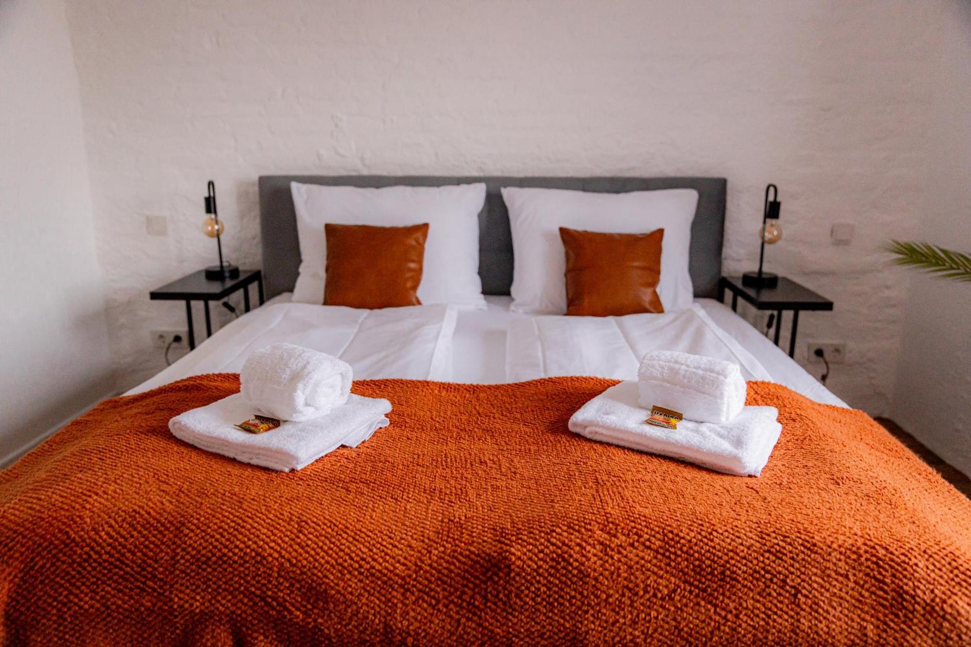 Highlight Am Stadtplatz Muehldorf - C4S Come4Stay - 2 Zimmer Wohnung I Bis Zu 5 Gaeste Номер фото