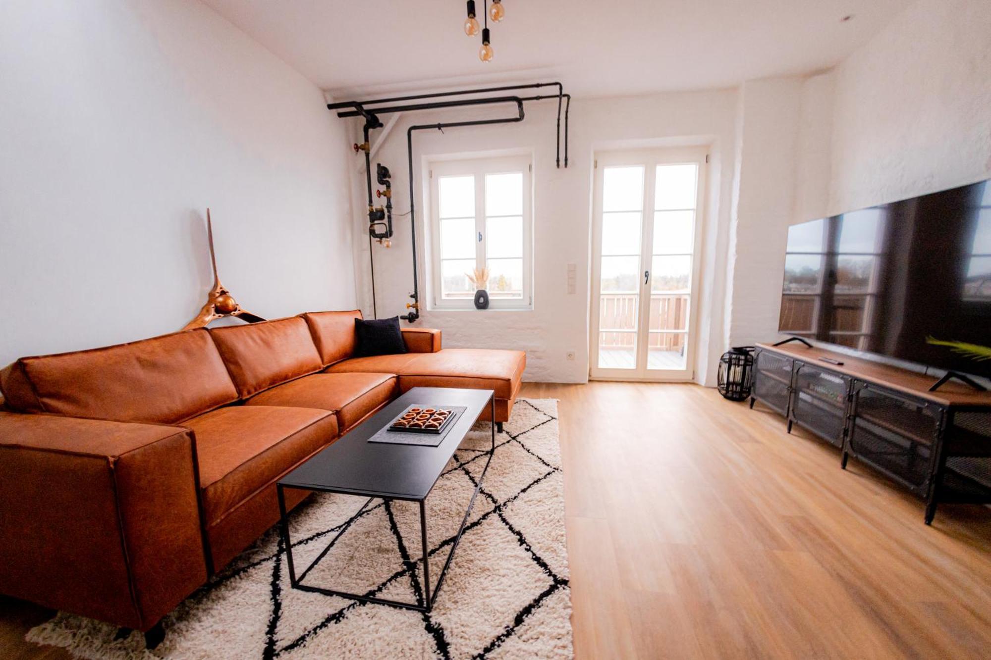 Highlight Am Stadtplatz Muehldorf - C4S Come4Stay - 2 Zimmer Wohnung I Bis Zu 5 Gaeste Номер фото